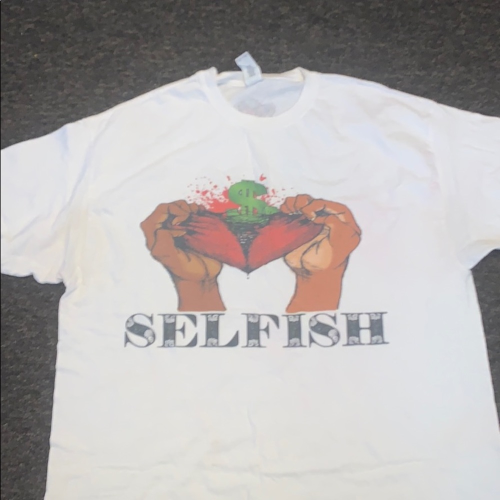 Custom tee
